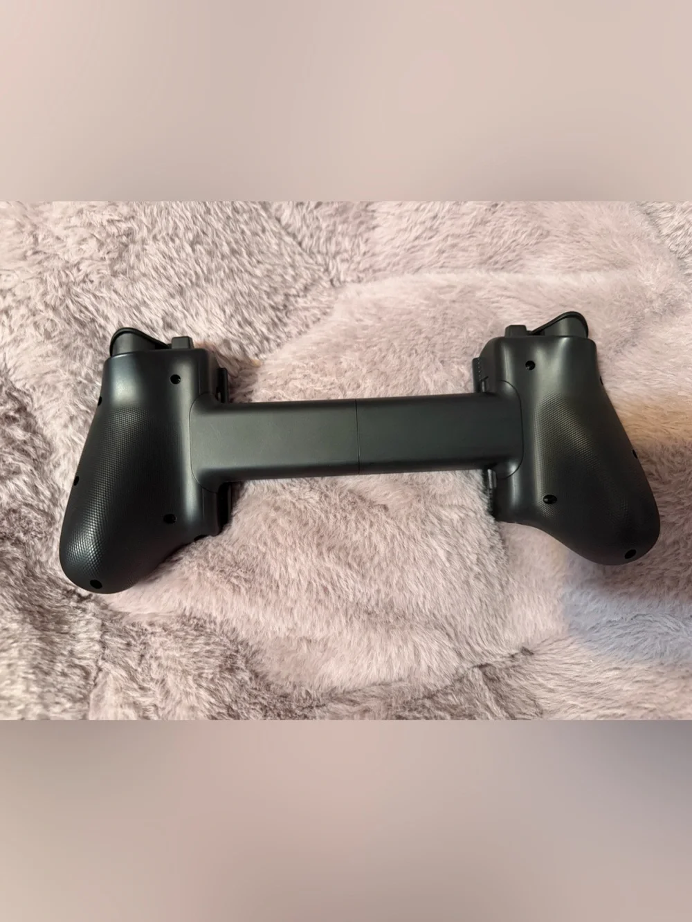 Black Mobile Game Controller Grip for VR/AR and Smartphones